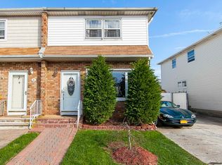 36 Moffett St, Staten Island, NY 10312