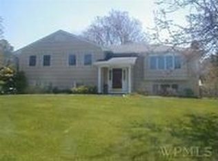 151 Jefferson Ct, Yorktown Heights, NY 10598