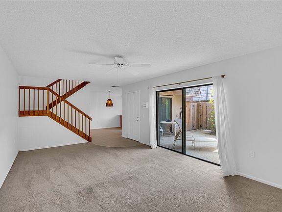 4th image of 415 E Waverly Pl #D1