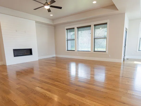 2172 Southbridge Dr, Bozeman, MT 59718