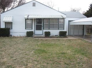 825 N Westridge Dr, Wichita, KS 67203