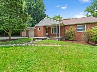 792 Miner Rd, Highland Heights, OH 44143