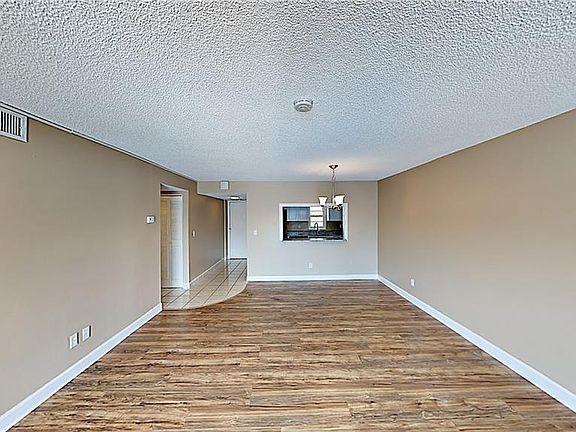 3rd image of 7420 Bay Island Dr S APT 271