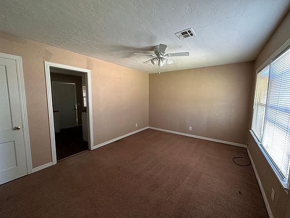 4th image of 1304 NW Bessie Ave