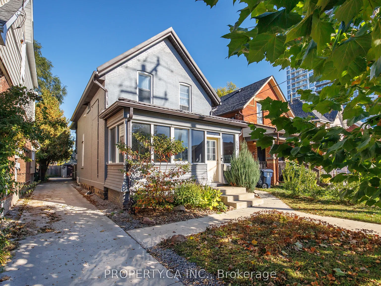 1 bed, $2,300 — Photo 2