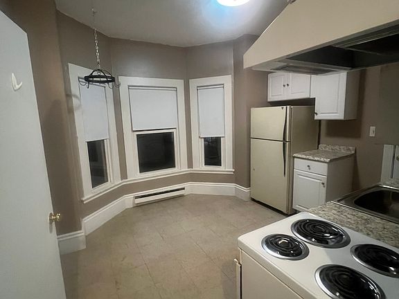 5th image of 28 Pond St #3
