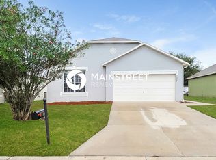 527 Madina Cir, Davenport, FL 33837