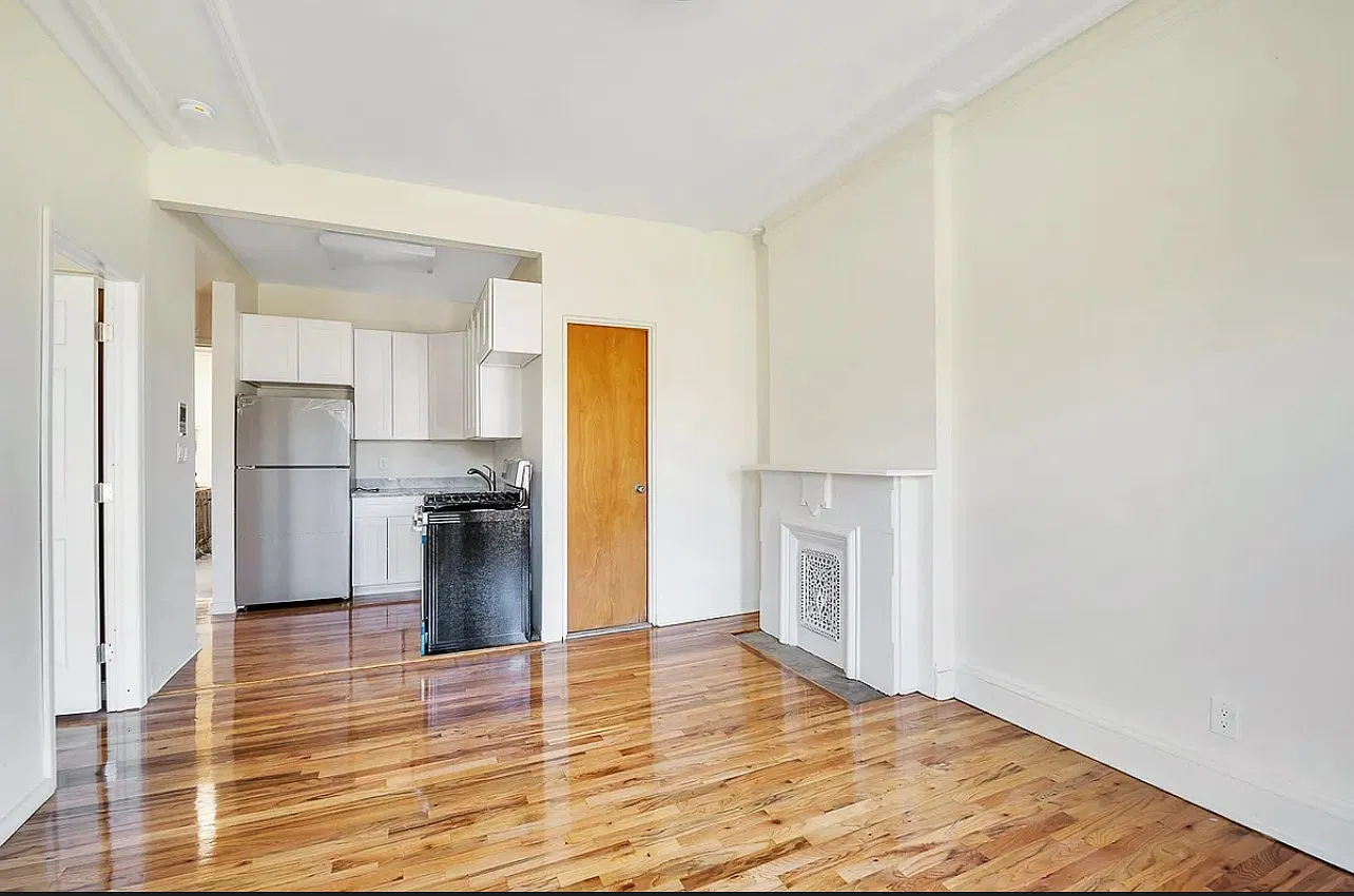 836 Union Street — Photo 4