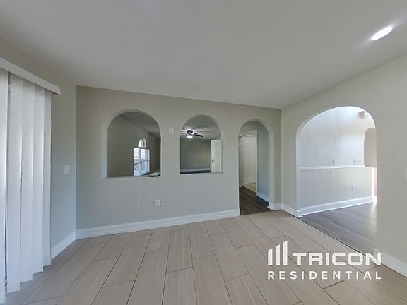 3rd image of 6725 Westlake Blvd