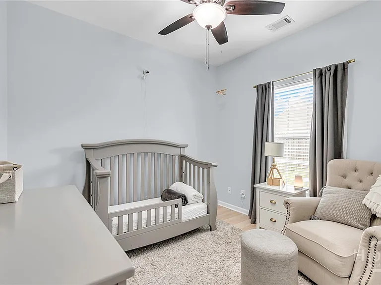 69 Chapel Lake Dr N — Photo 10