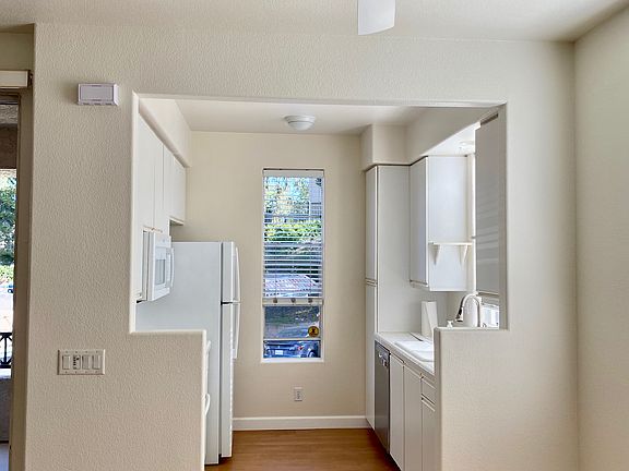 3rd image of 3505 Caminito El Rincon Unit 272