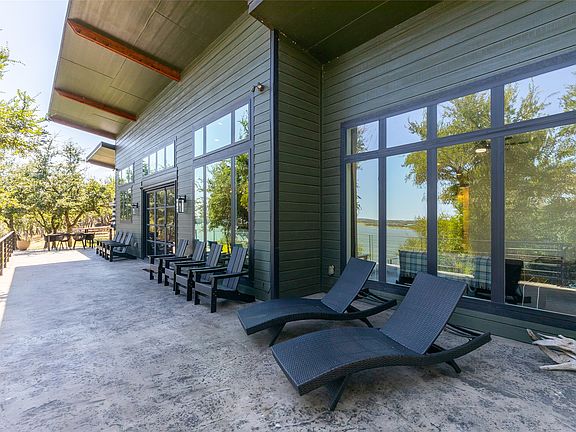 5th image of 632 Oak Point Dr