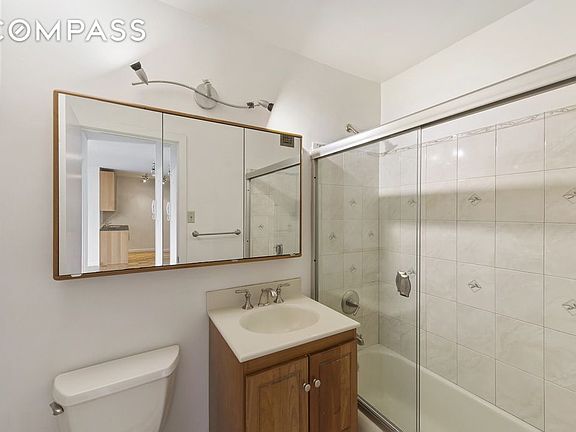 5th image of 77 7th Ave APT 6K