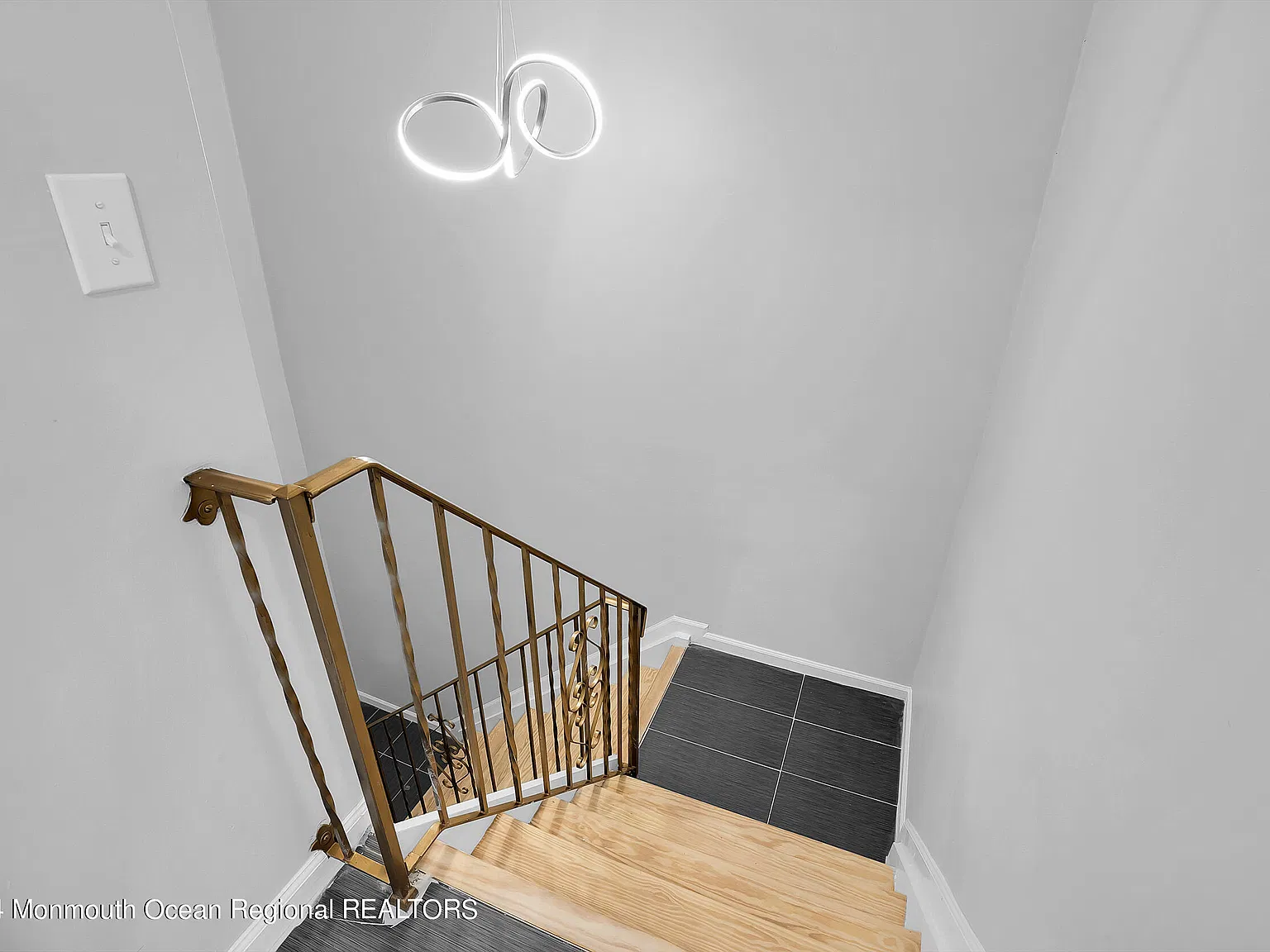 119 Avery Ave — Photo 4
