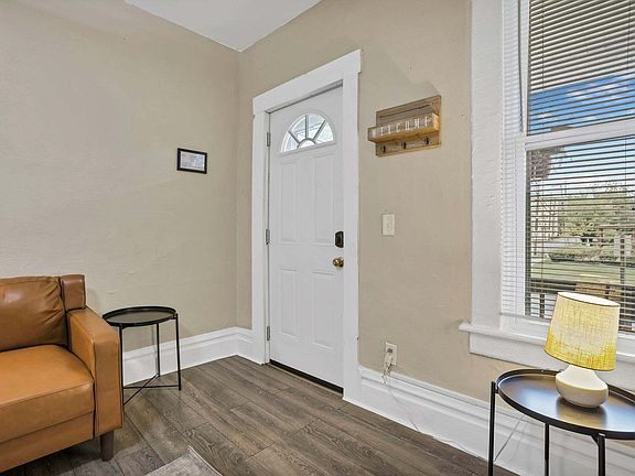 3rd image of 779 W Rich St #Id1072685p