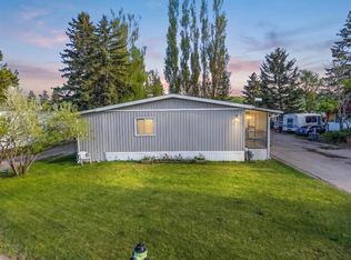 3223 83rd St NW #1, Calgary, AB T3B5M9