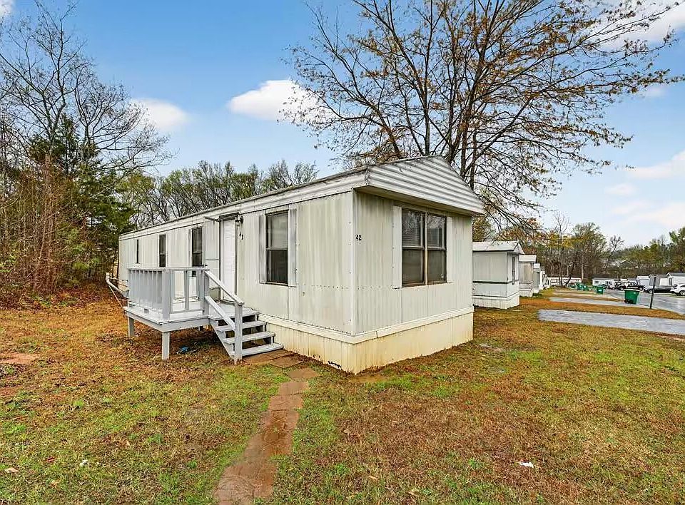 1st image of 49142 Chapman Rd #42
