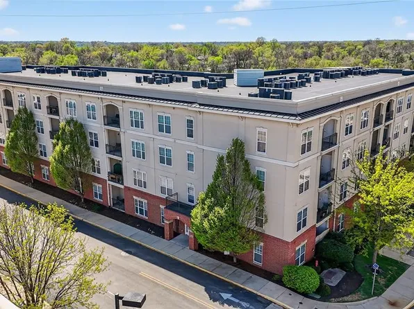 1270 Strassner Dr APT 3306, Saint Louis, MO 63144