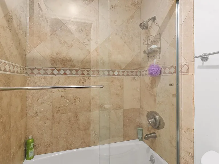 2341 Manchester Ave — Photo 24