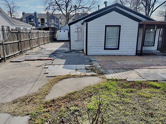 2nd image of 3512 Cortez Dr