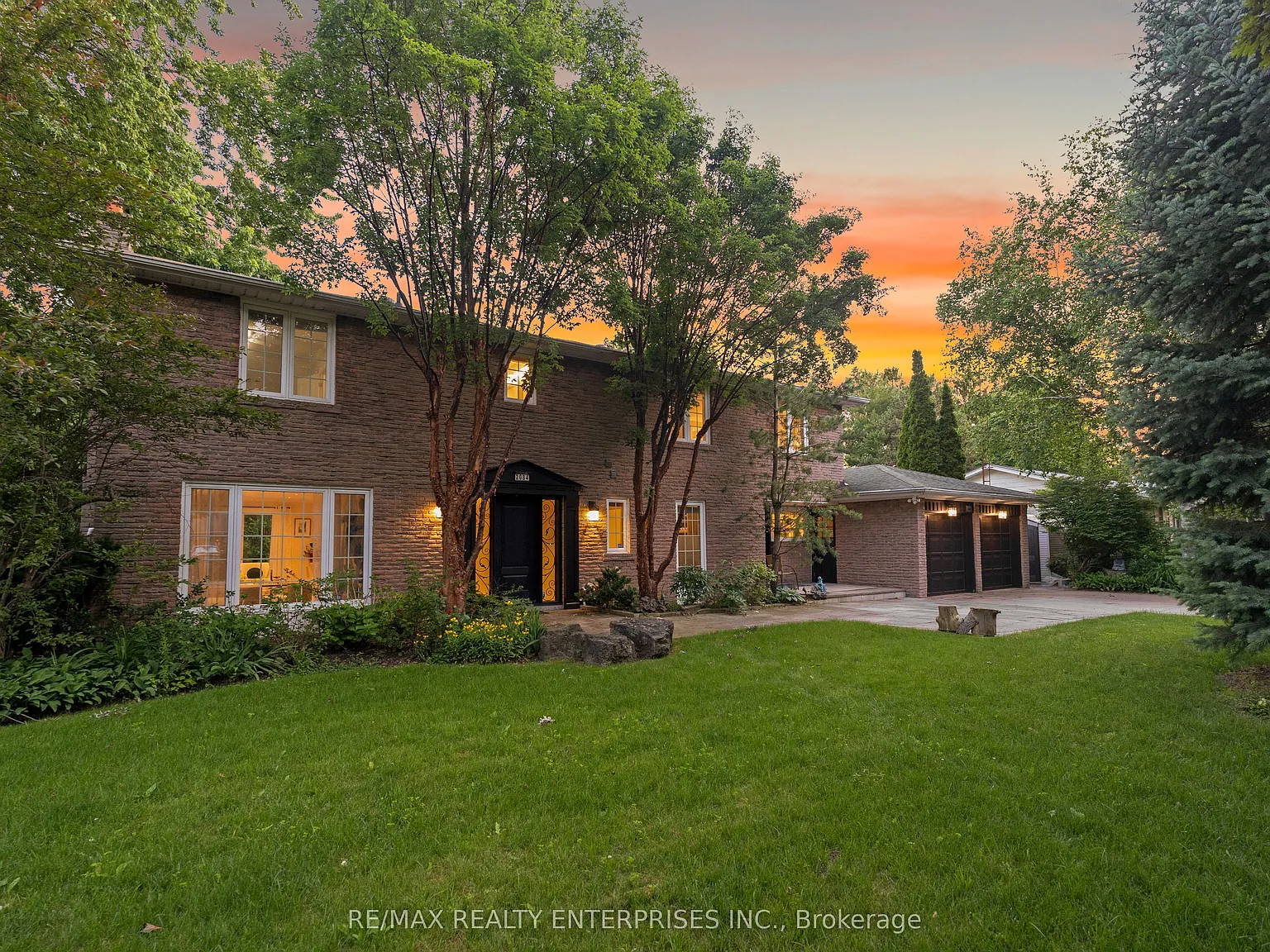 4 bed, $5,700 — Photo 3