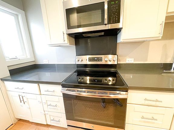 3rd image of 301 Price St #3