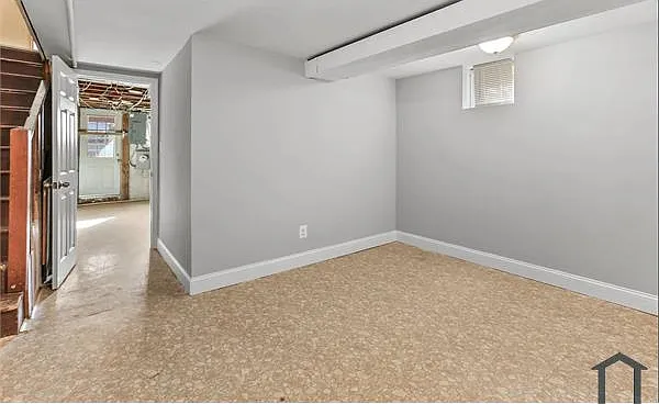 1931 Dineen Dr — Photo 11