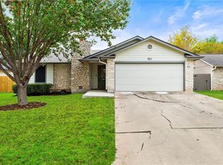 901 Forest Glen Cv, Round Rock, TX 78664