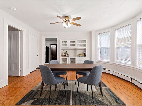 2nd image of 547 Broadway APT 1