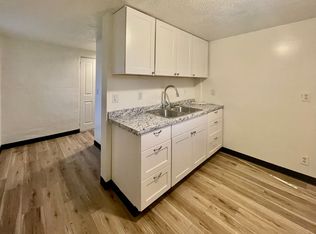 833 W Jackson St SPC 33, Medford, OR 97501