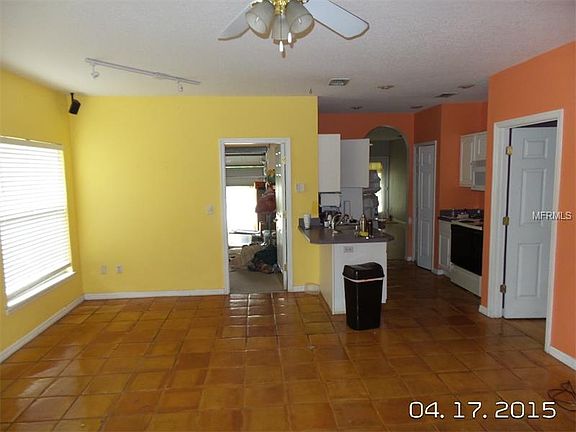 3rd image of 1013 N Forest Ave