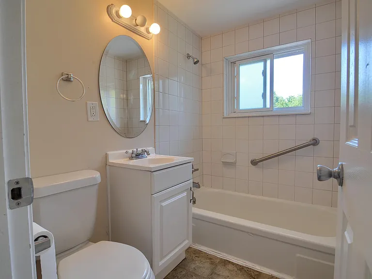 3501 Thomas Rd #4 — Photo 7