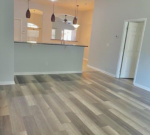 3rd image of 8135 NW 51st St