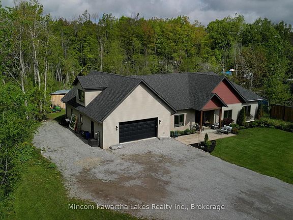 3rd image of 45 Kenedon Dr
