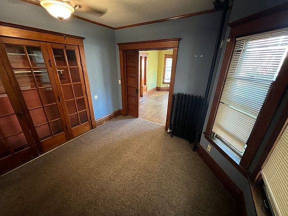 4th image of 309 N Pinckney St APT 2A