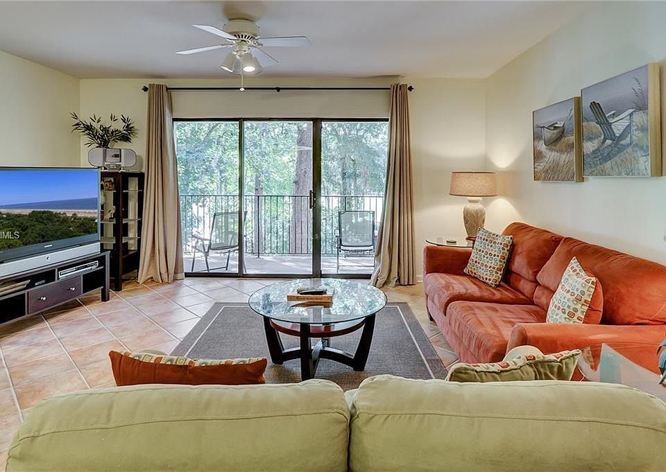 1st image of 1 Grasslawn Ave #207