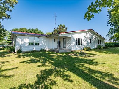 746 County Road 1500n, Sullivan, IL, 61951