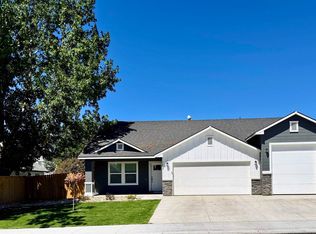 103 Mathew Ct, Melba, ID 83641