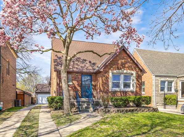5632 S Natoma Ave, Chicago, IL 60638