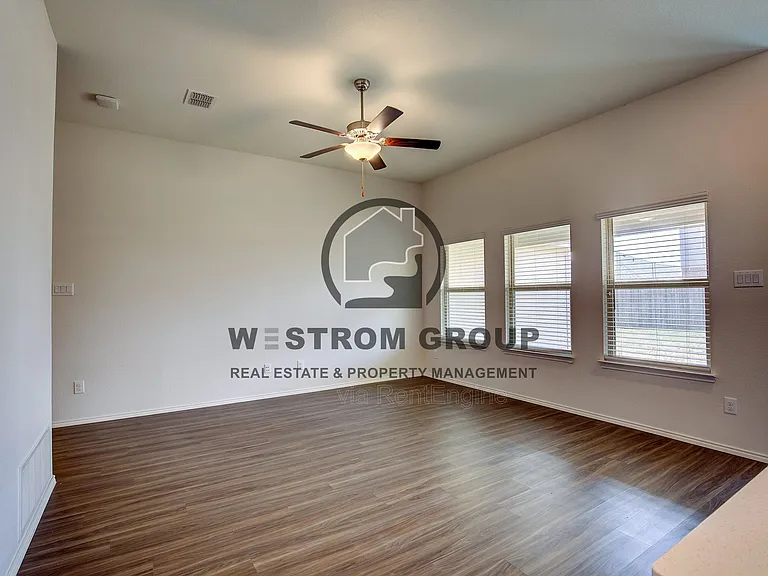 14409 Jaycee Ln — Photo 7