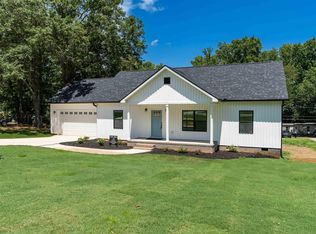 505 S Bomar Ave, Landrum, SC 29356