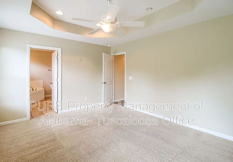 201 Wexford Way — Photo 9