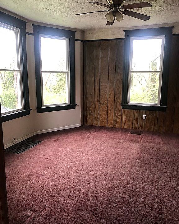 1st image of 716 Trenton Ave