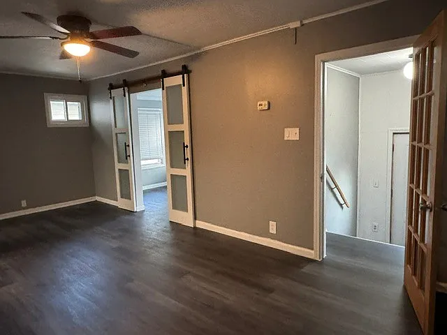2 bed, 1100 sqft, $1,500 — Photo 2