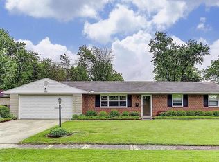 4521 Sydenham Dr, Englewood, OH 45322