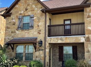 123 Deacon Dr W, College Station, TX 77845