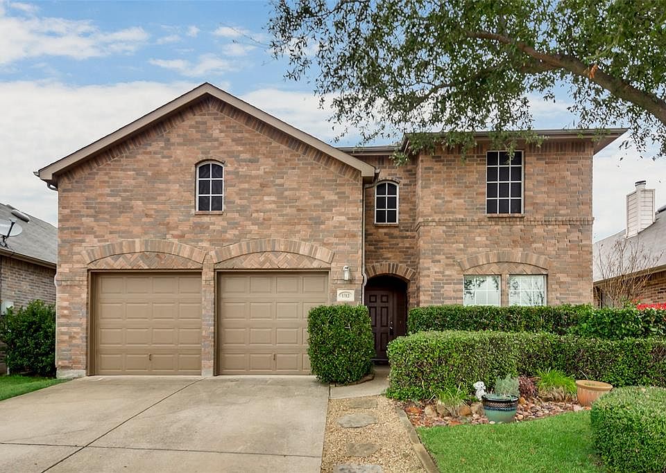 1st image of 1312 Luckenbach Dr