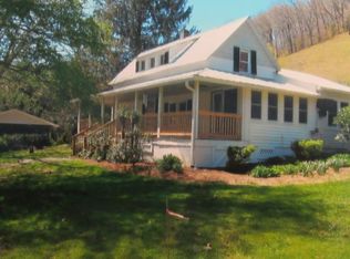 112 Saddle Crk, Cullowhee, NC 28723