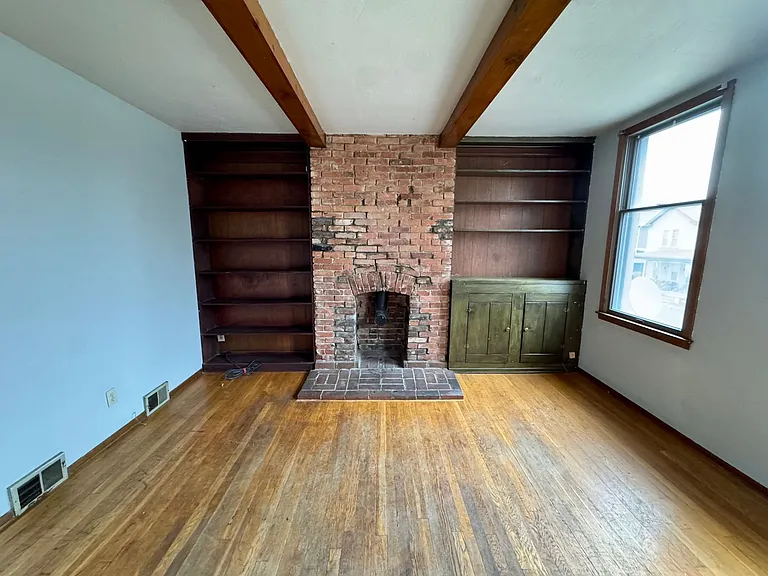111 S Ohio Street (Full Service) — Photo 18