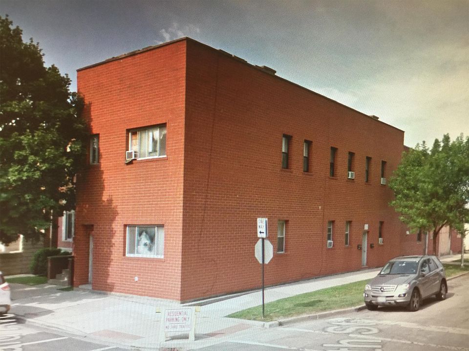 3800 South Emerald Unit 1R